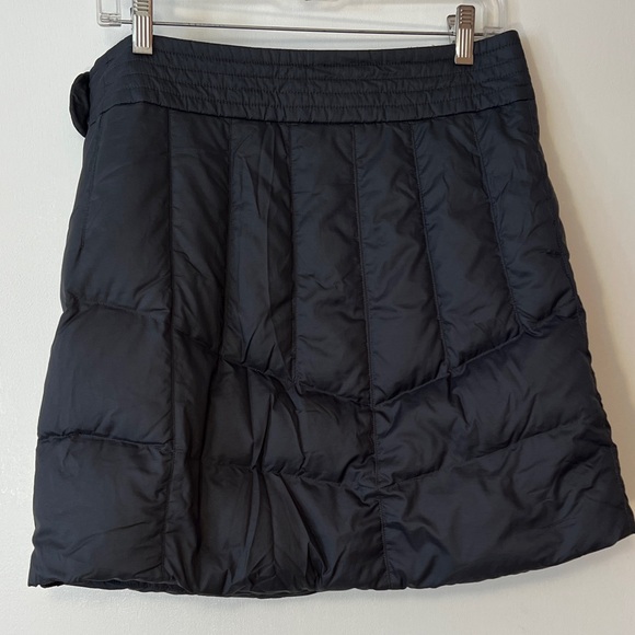 Marmot Black Down Quilted Mini Skirt Medium - Picture 11 of 12